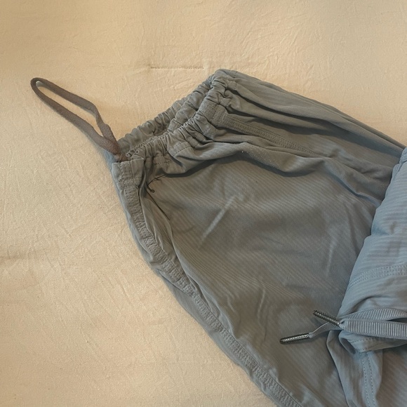 Excellent condition blue/grey studio pants size 4 - Picture 3 of 3